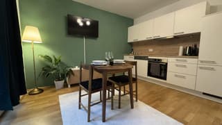 Bequemes und ruhiges Studio mit Balkon und Klimaanlage 4