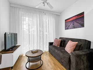 Gemütliche und ruhige Wohnung mit Balkon und Klimaanlage 2